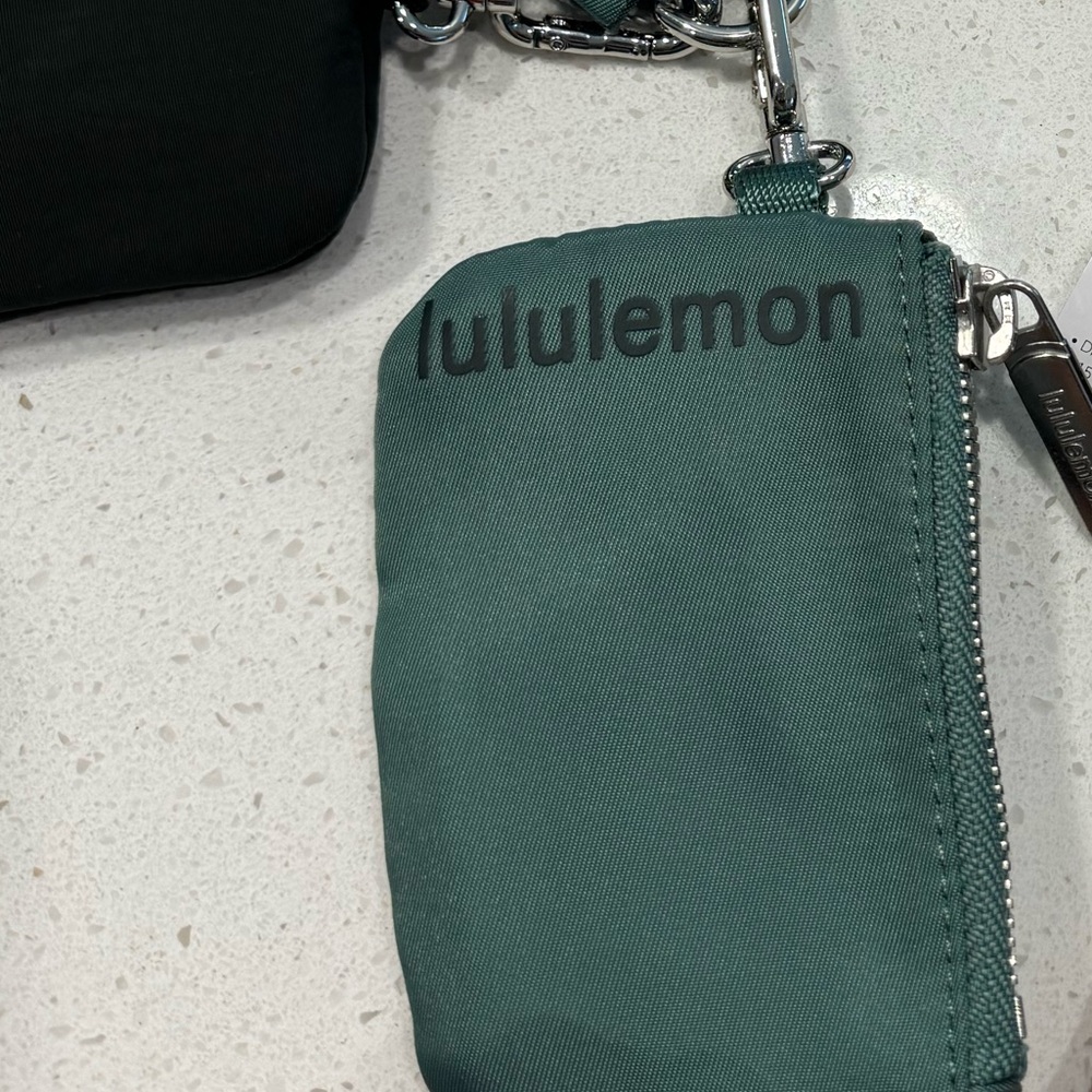Green lulu wristlet